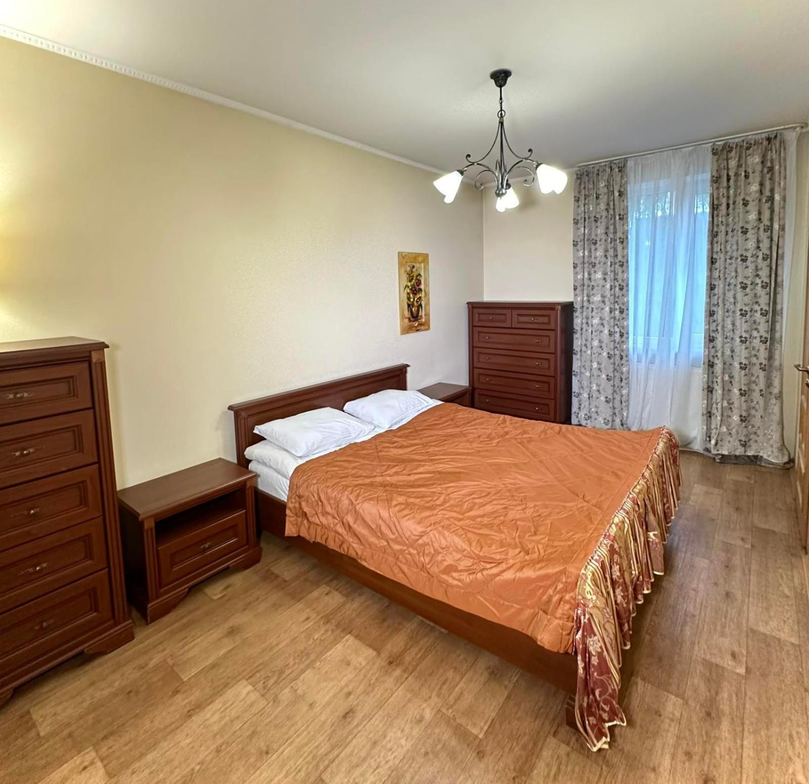 Lavanda Country Club Tatariv Bagian luar foto