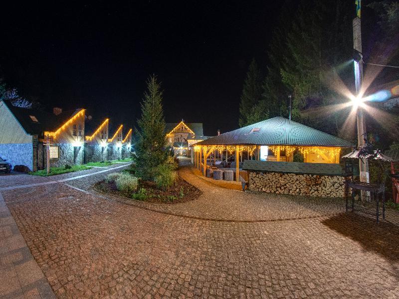 Lavanda Country Club Tatariv Bagian luar foto